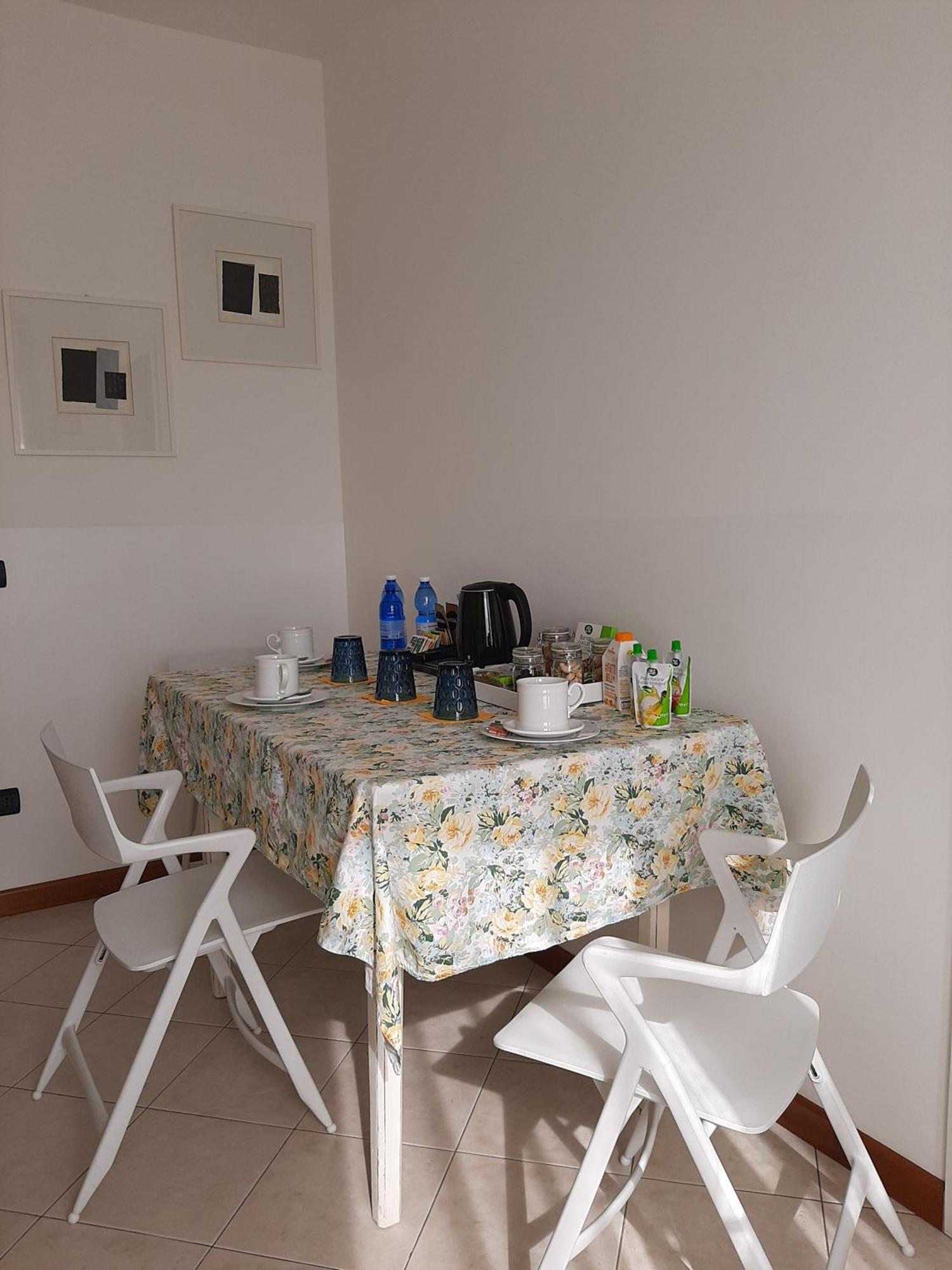 ホテル Casa Di Clara ポルトグルアーロ エクステリア 写真